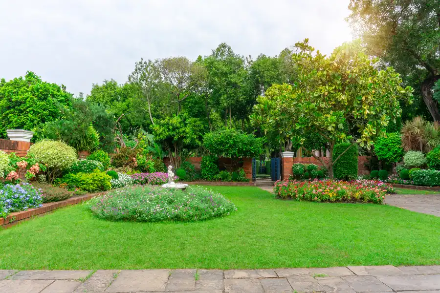 Custom Landscaping